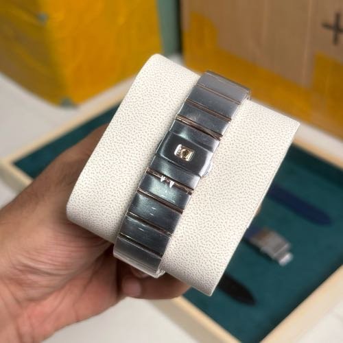 OMEGA CONSTELLATION TWO TONE MARBLE PEARL DIAL - Image 2