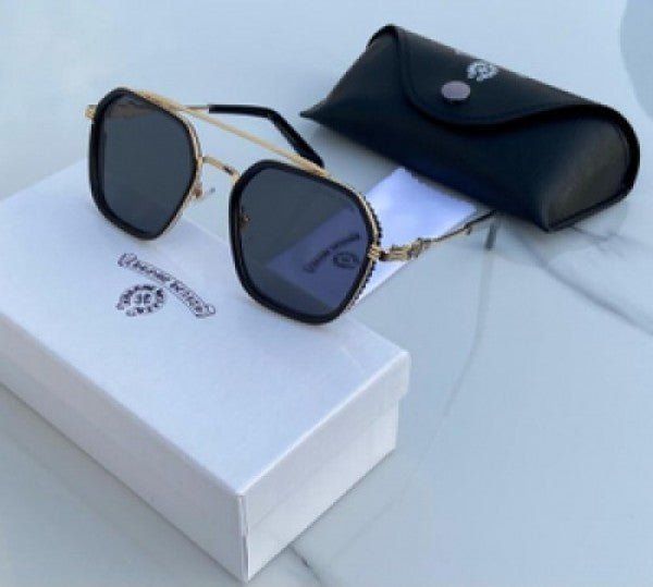Branded Sunglasses hearts gold black