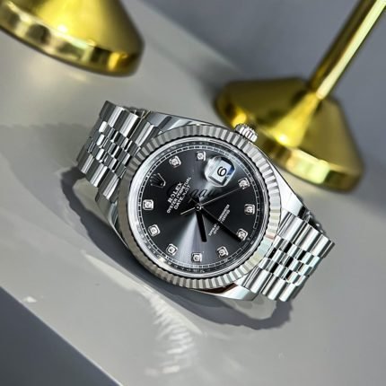 Rolex Date just 41 bright black, diamond-set - Image 2